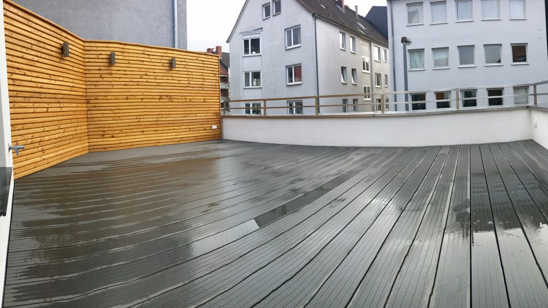 Terasse Umbau Dach Terassendielen Massiv Trennwand Zaun Tischler Hannover